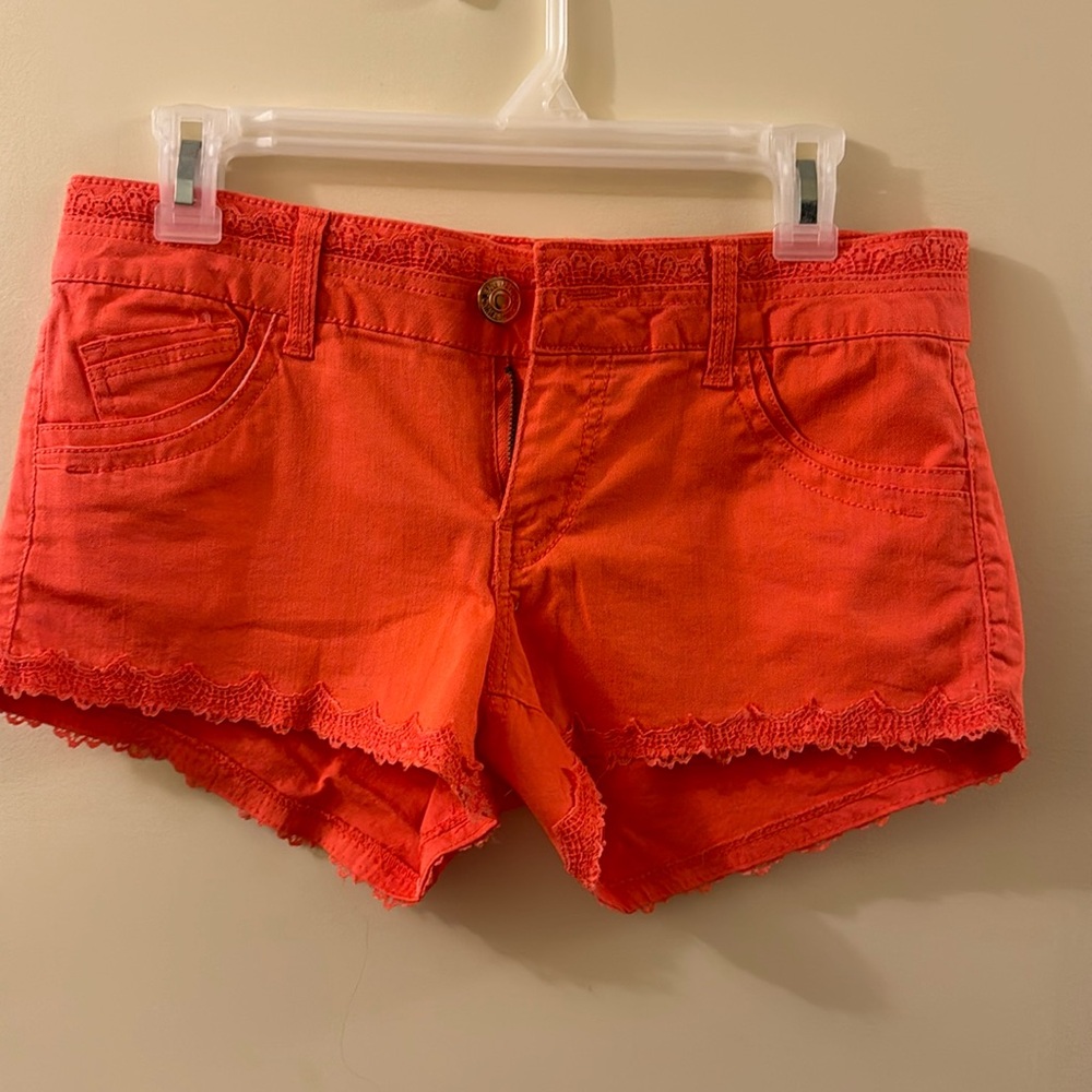 Rewind shorts size 5